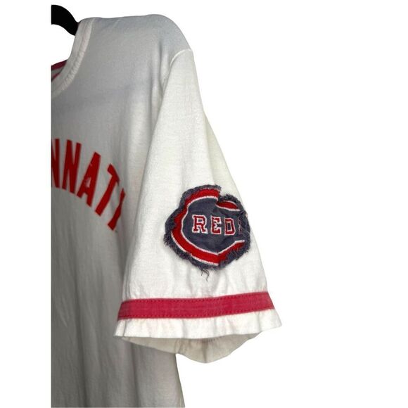 Red Jacket Men’s Medium Cincinnati Reds T-Shirt MLB Baseball Team Apparel - Picture 3 of 5